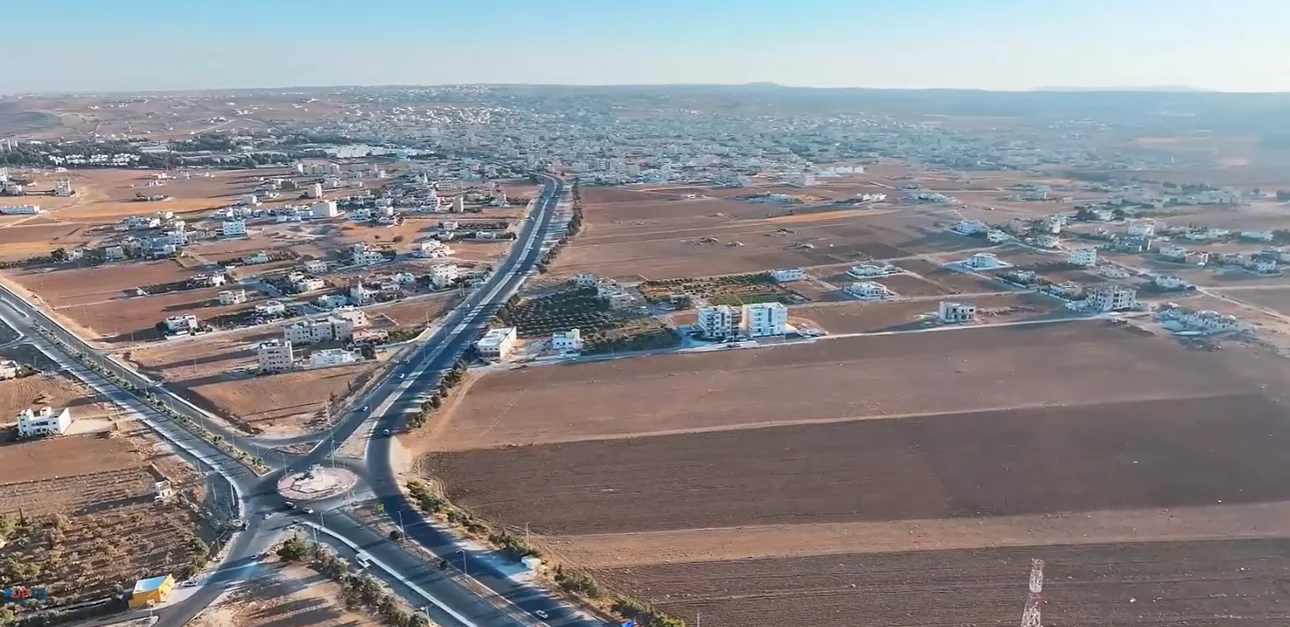 المقامات للإسكان في الكرك: خريطة تفاعلية بالدرون